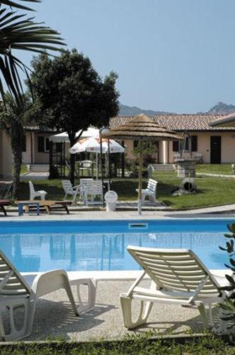 פורלימפופולי Hotel Giannina מראה חיצוני תמונה